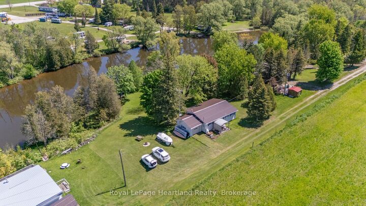 48 Poechman Lane — photo 1