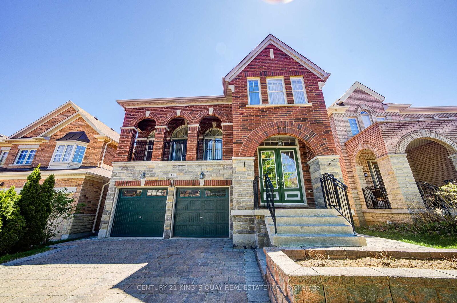 Property Photo: 66 Bush Ridges Avenue ON L4E 0P1