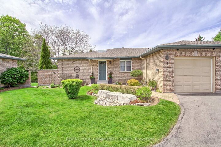 Property Photo: 23 Reddington Drive 5 ON L7E 0E4