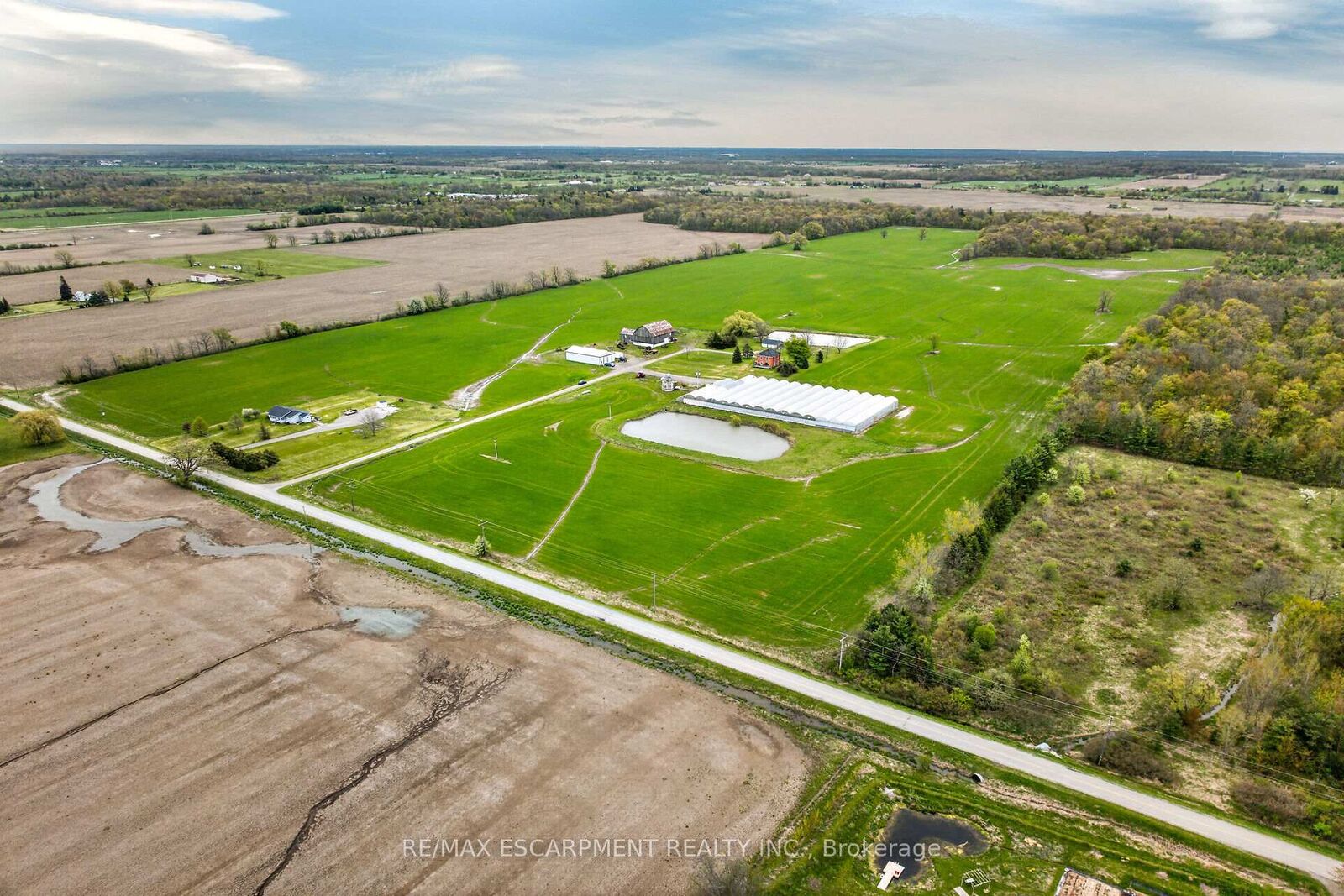 Property Photo: 1054 Townline Road E ON N0A 1C0