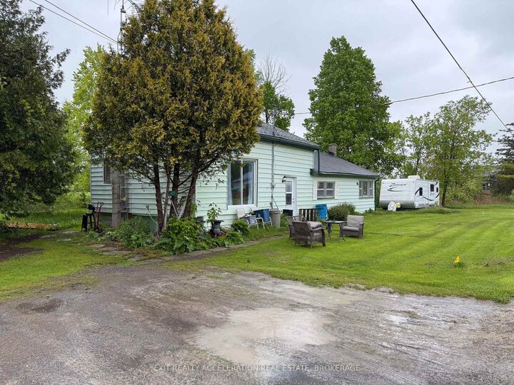 Property Photo: 1407 Doyle Road ON K7R 3L2