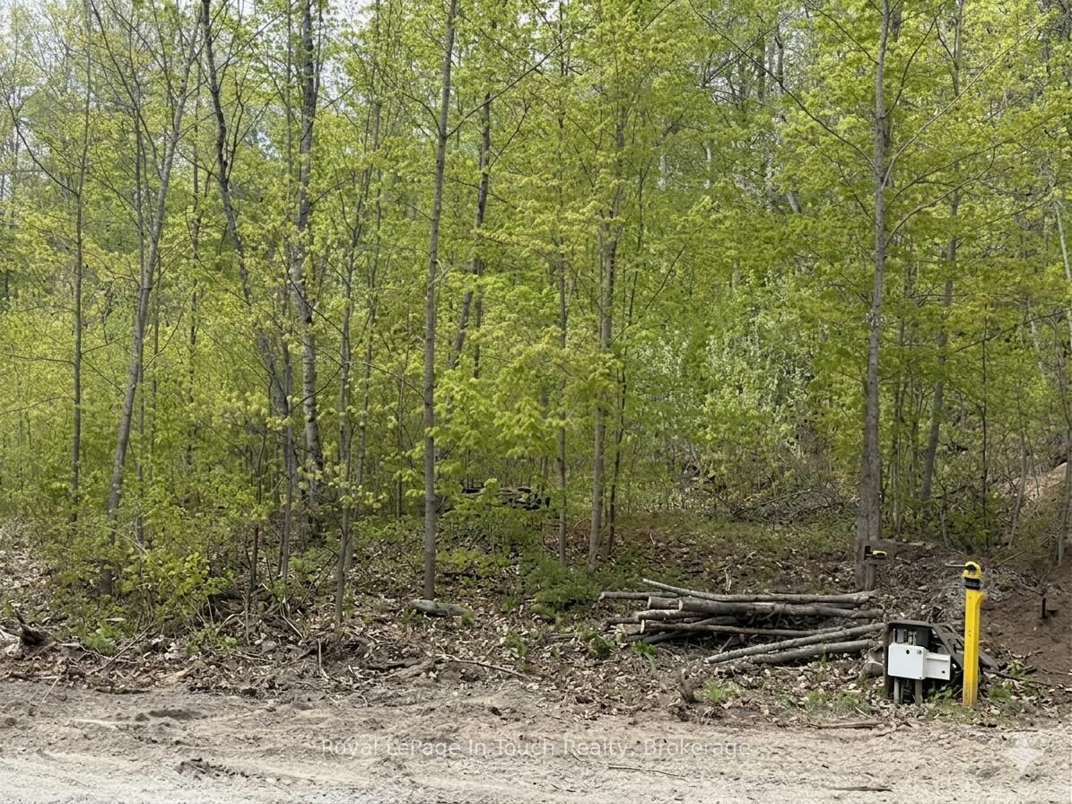 Property Photo:  1536 Champlain Road  ON L9M 0C1 