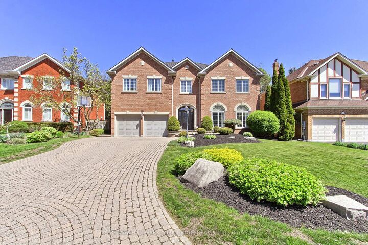 Property Photo: 953 Damascus Court ON L3X 1L2