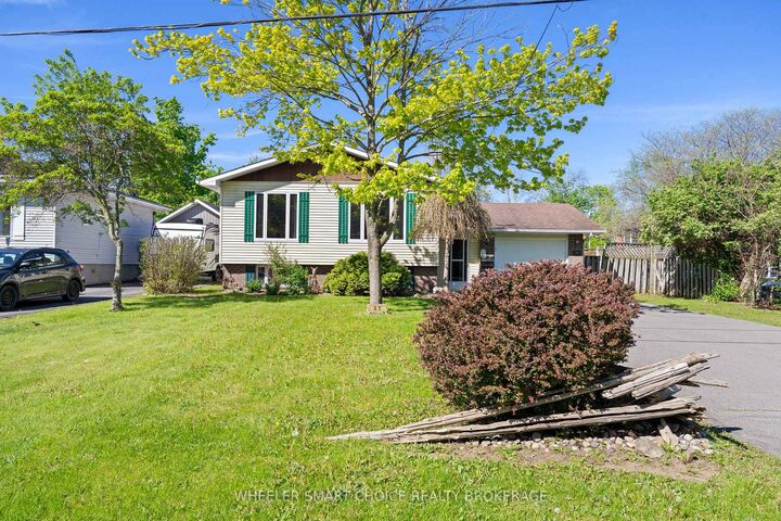 Property Photo: 37 Dickinson Drive ON K0C 1M0