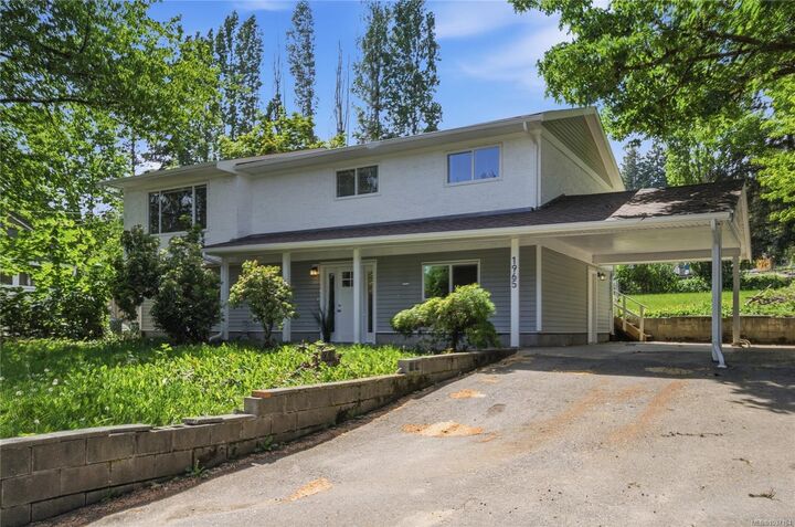 1965 Stannard Dr — photo 1