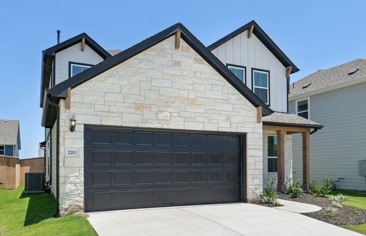 Property Photo: 220 Daniels Dusty Trail TX 78626