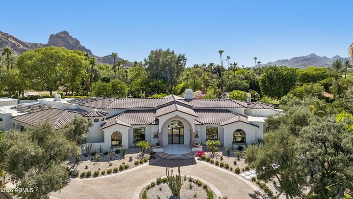 Property Photo: 6001 E Naumann Drive AZ 85253