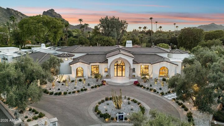 Property Photo:  6001 E Naumann Drive  AZ 85253 