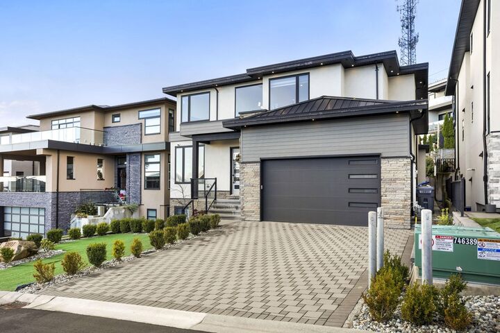 Property Photo: 2727 Montana Place BC V3G 0G8