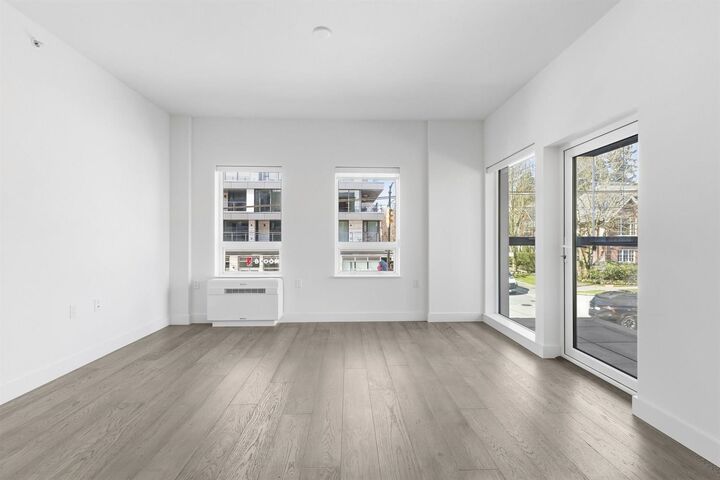 Property Photo: 3590 W 39th Avenue 201 BC V6N 3A5
