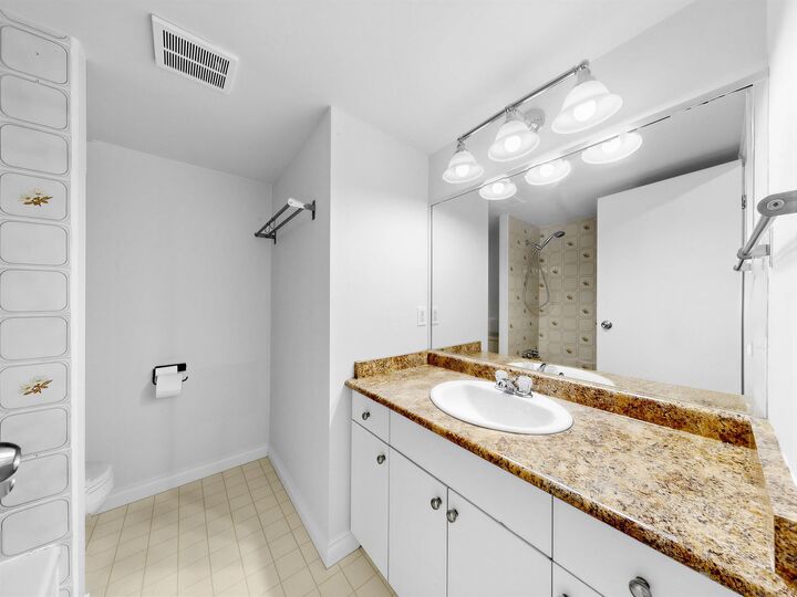 Property Photo:  6455 Willingdon Avenue 1403  BC V5H 4E4 