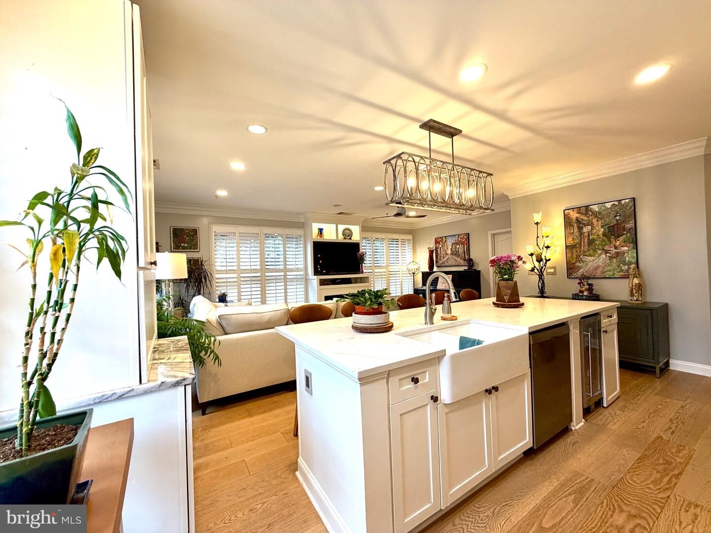 Property Photo:  1115 Cameron Street 103  VA 22314 