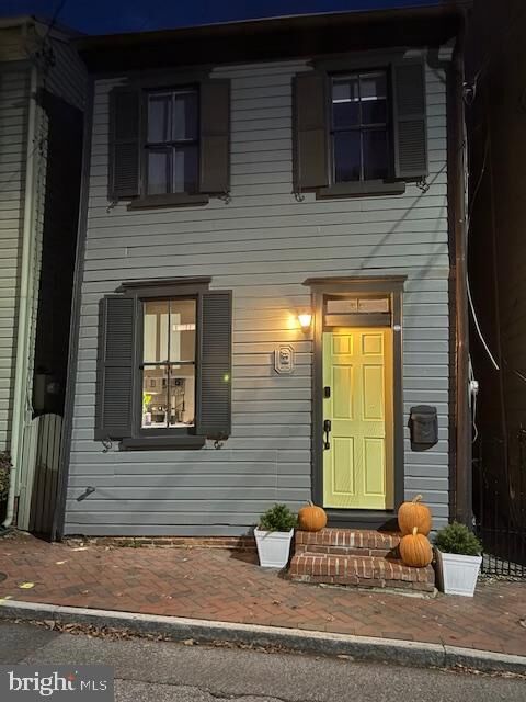 Property Photo: 32 Cornhill Street MD 21401