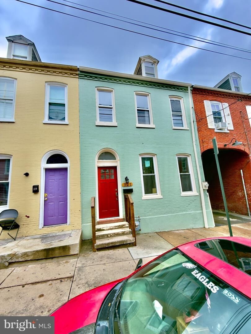 Property Photo:  321 Beaver Street  PA 17603 