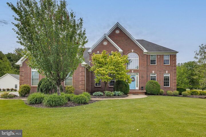 Property Photo: 2 Dellaira Court NJ 08562