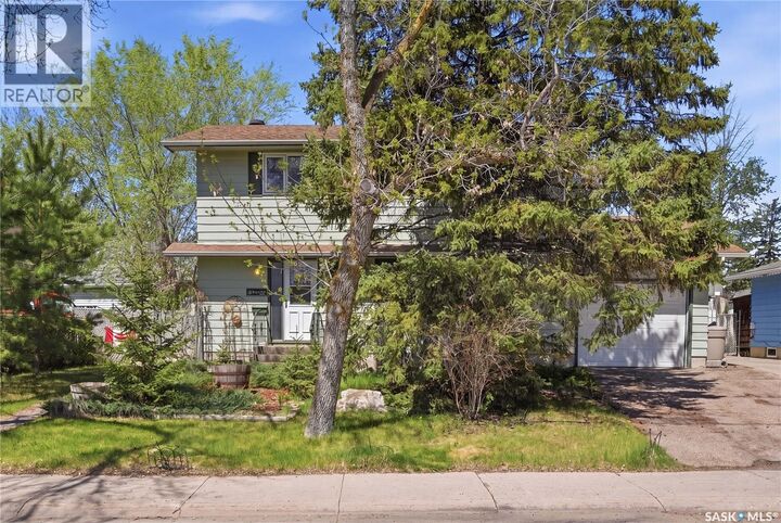 Property Photo: 2338 Easthill SK S7J 3E5