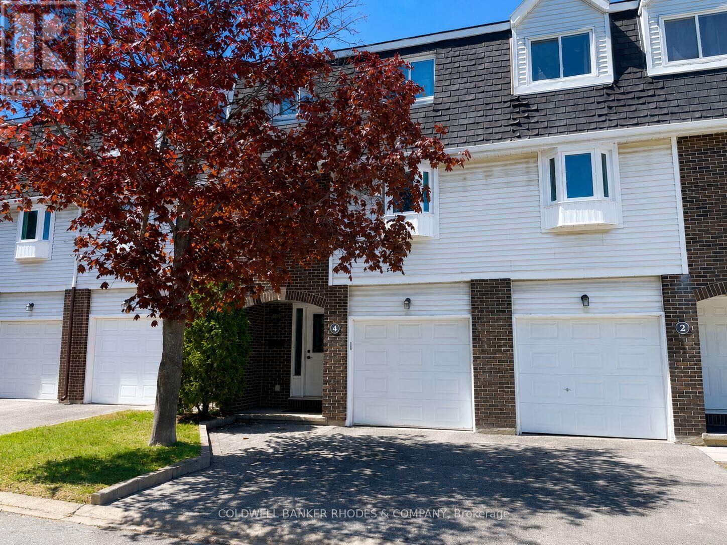 Property Photo:  4 Almond Lane  ON K2L 3T2 