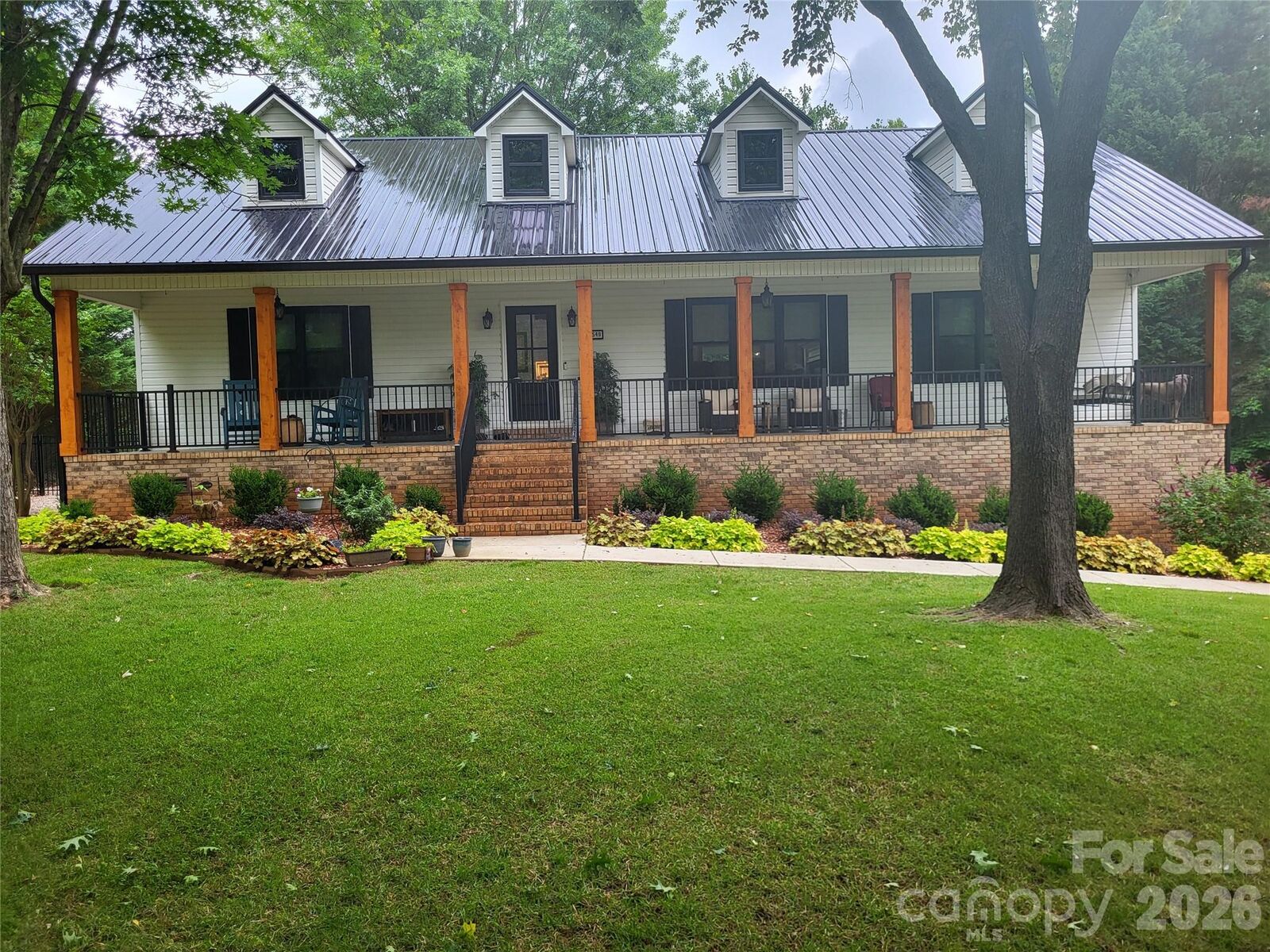 Property Photo: 2549 S Lake Shore Road NC 28037