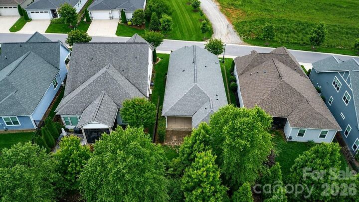 Property Photo: 5149 Looking Glass Trail NC 28037