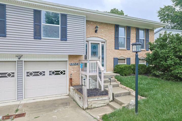 Property Photo: 3184 March Terrace OH 45239