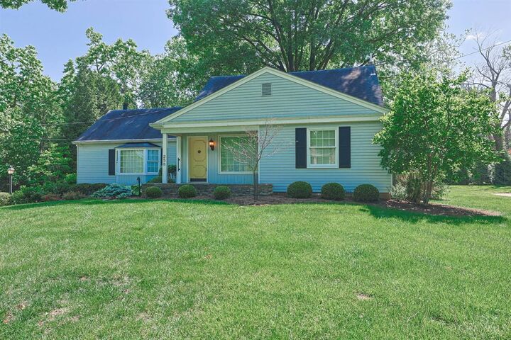 Property Photo:  258 Hilltop Lane  OH 45215 