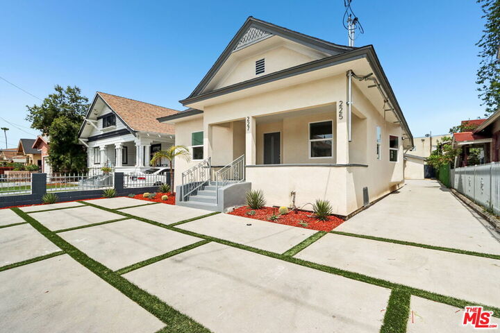 Property Photo:  227 W 41st St  CA 90037 