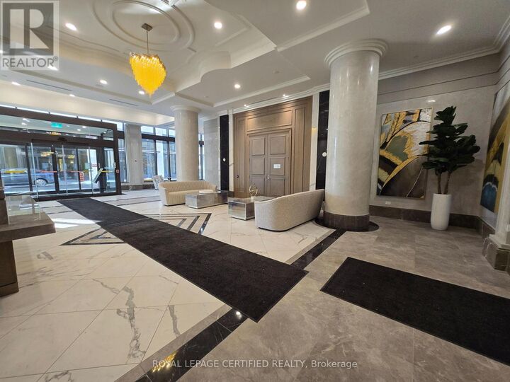 Property Photo: 30 Elm Drive West 1407 ON L5B 0N6