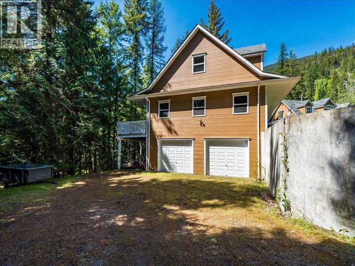 Property Photo: 2209 Jenisa Road BC V1N 4P1