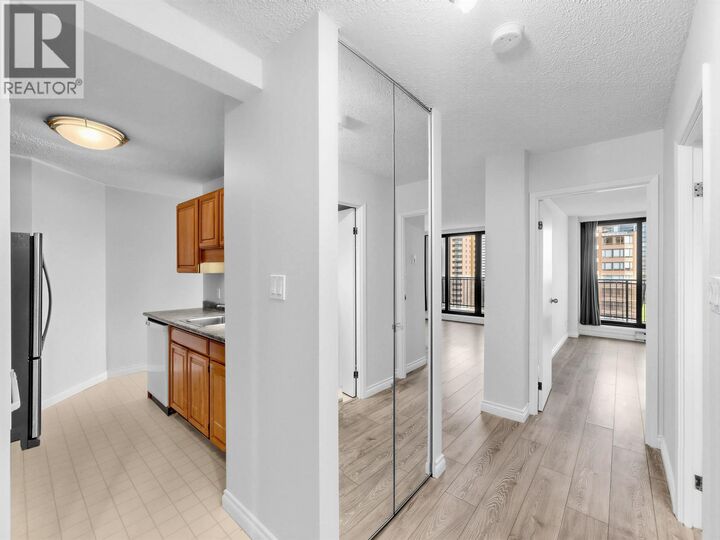 Property Photo: 6455 Willingdon Avenue 1403 BC V5H 4E4