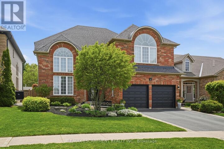 Property Photo:  156 Valmont Street  ON L9G 4Z9 
