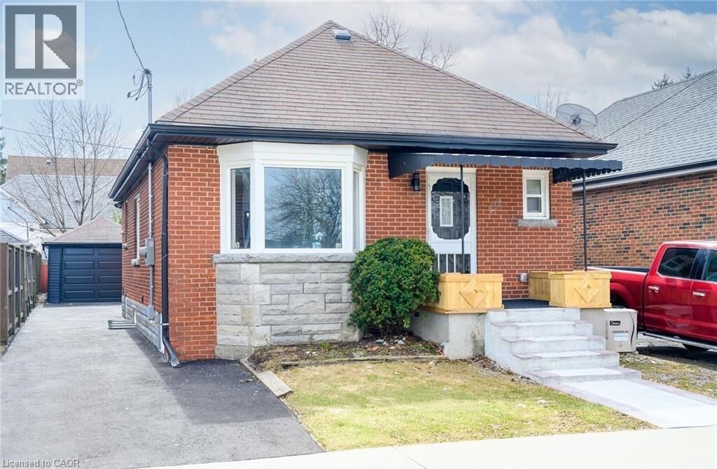 Property Photo:  150 Brucedale Avenue East Lower  ON L9A 1N6 