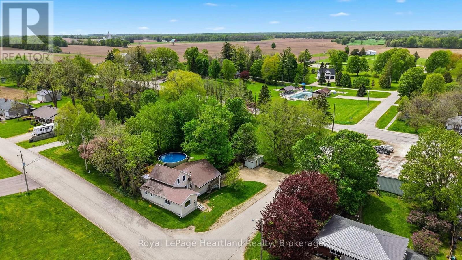 Property Photo:  2058 James Street  ON N0G 1X0 