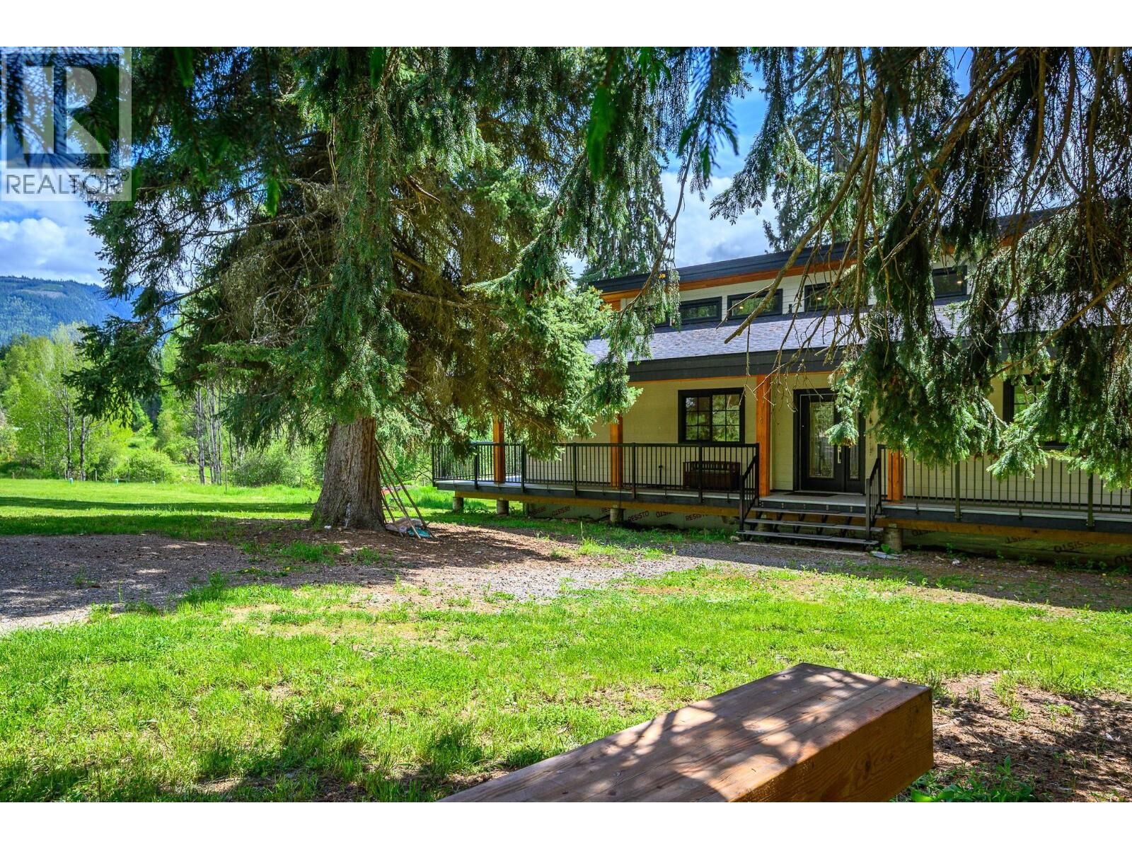 Property Photo: 522 North Fork Road BC V0E 2G0