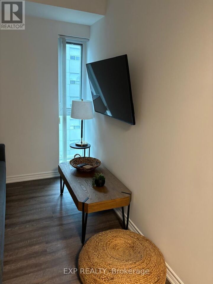 Property Photo: 158 King Street 603 ON N2J 0E5