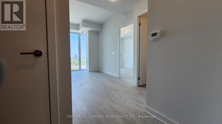 Property Photo:  5 Quarrington Lane 2904  ON M3C 0S5 