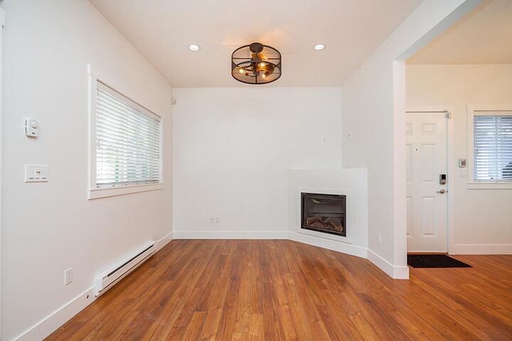 Property Photo: 19319 72 Avenue D3 BC V4N 5X9