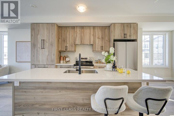 Property Photo:  53 Peace Lane  ON L4B 0J4 