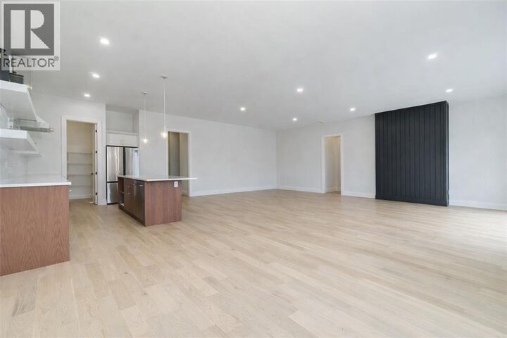 Property Photo: 601 Sweetbay Crescent ON N7S 0A8