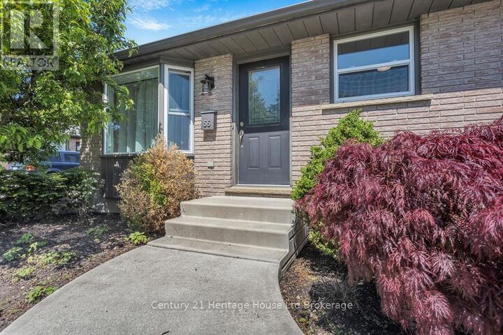 Property Photo:  55 Denrich Avenue  ON N4G 4X6 