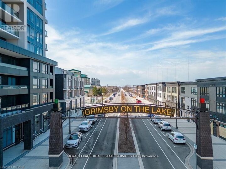 Property Photo:  385 Winston Road 1702  ON L3M 0J3 