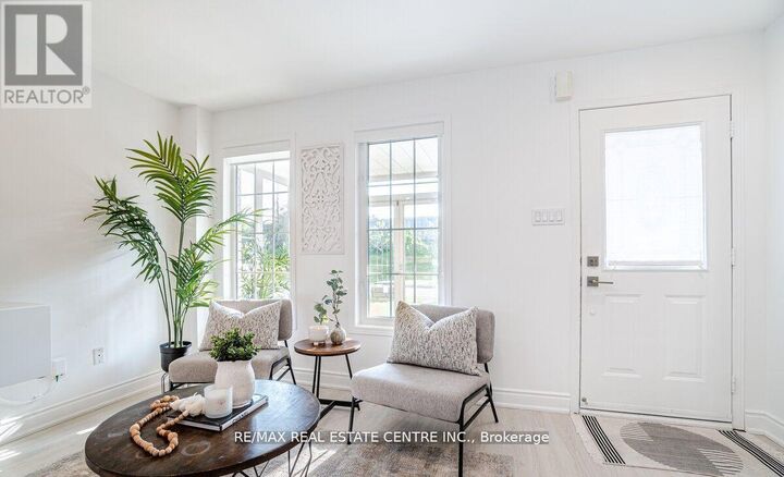 Property Photo:  83 Convoy Crescent Upper  ON L6A 3H3 