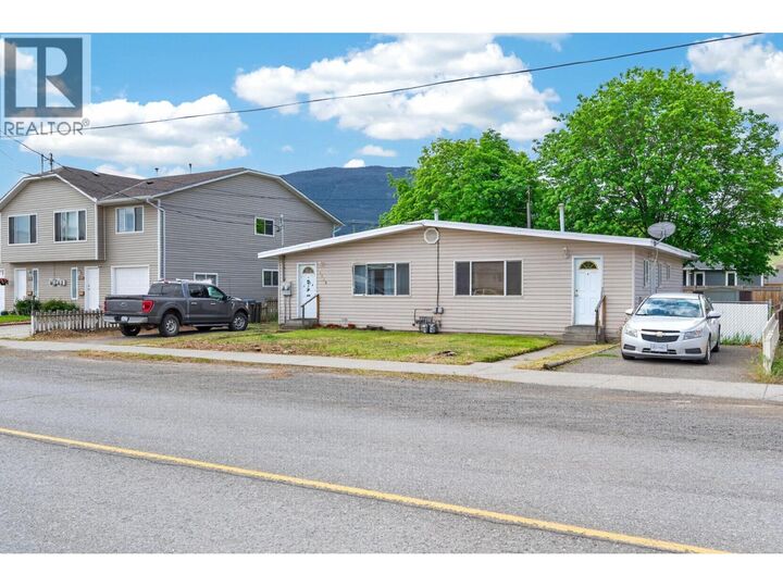 Property Photo: 2638 Clapperton Avenue BC V1K 1B3