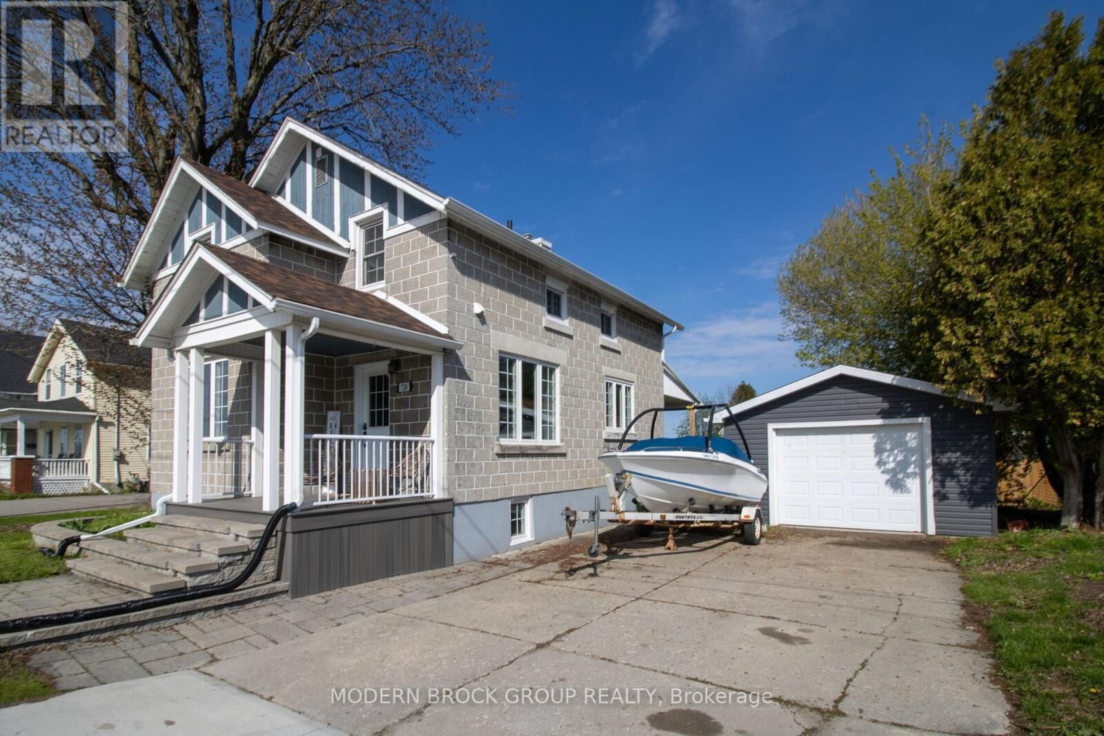 Property Photo:  726 County Road 2 Road  ON K0E 1P0 