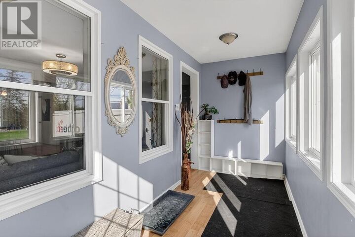 Property Photo:  32 Hanna Avenue  ON P0M 1H0 