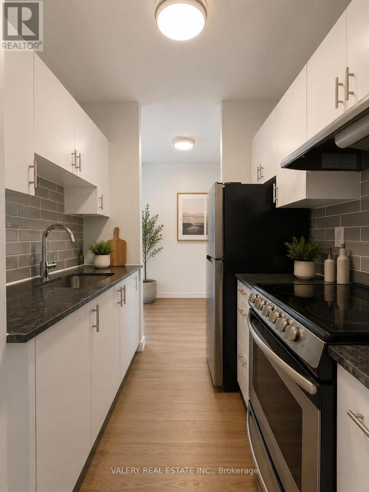 Property Photo:  324 Cambridge Street 335  ON K1R 7B5 