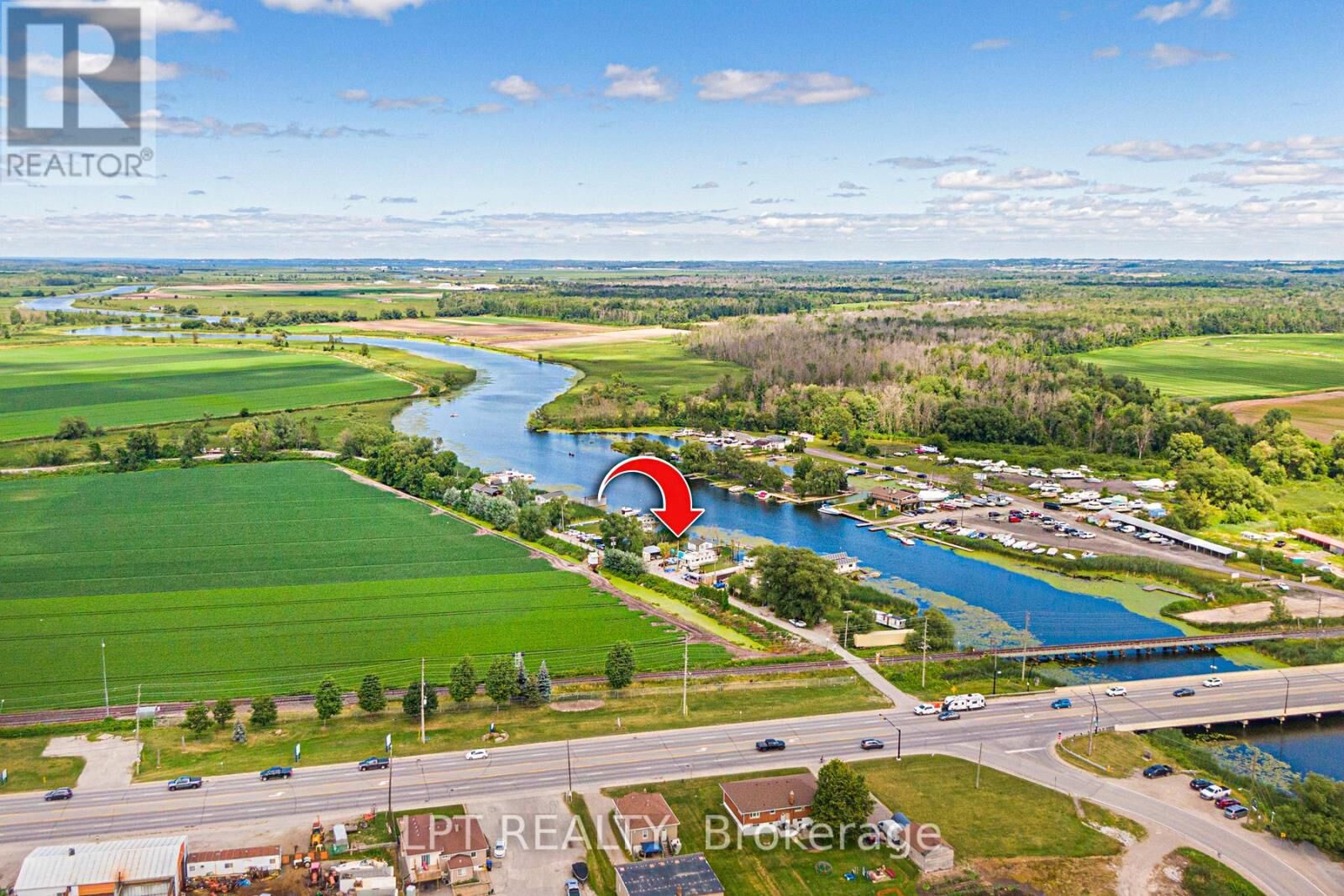Property Photo:  17 Private Drive  ON L3Z 3H3 