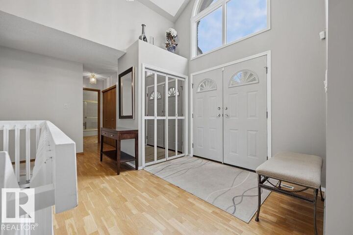 Property Photo: 38 West Point Wynd NW AB T5T 5N5