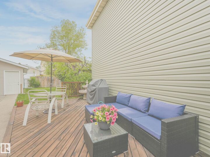 Property Photo: 373 Kirkpatrick Crescent NW AB T6L 5C9