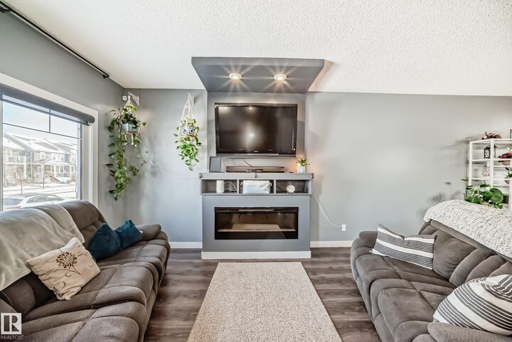 Property Photo: 259 Robinson Drive AB T9E 0S7
