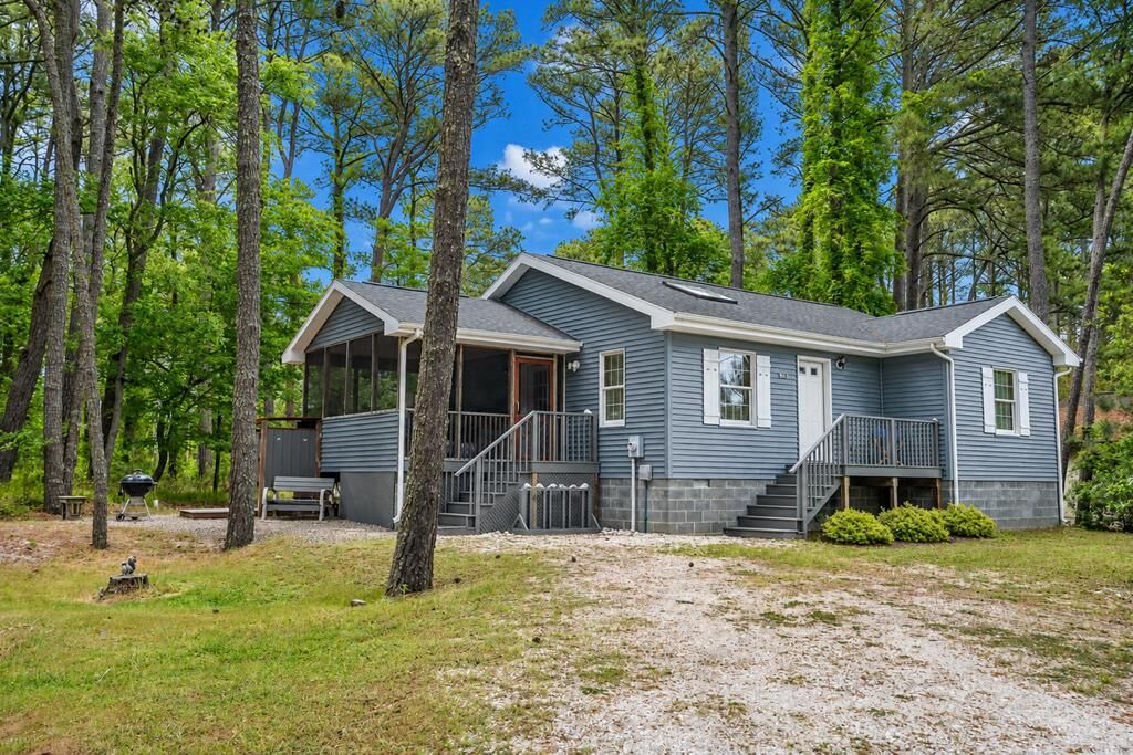 Property Photo:  5387 Oak Dr  VA 23336 